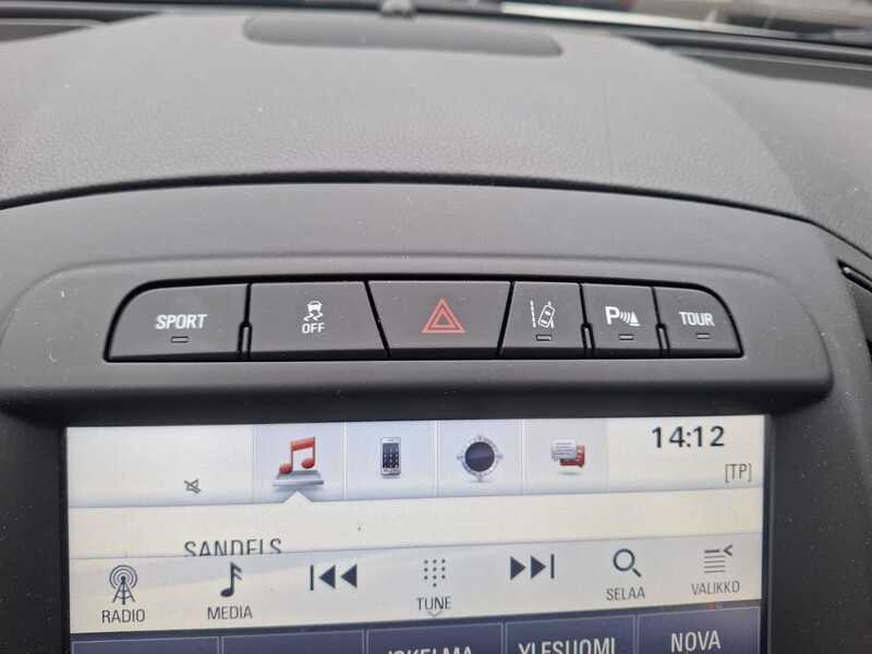 Opel Insignia vaihtoauto