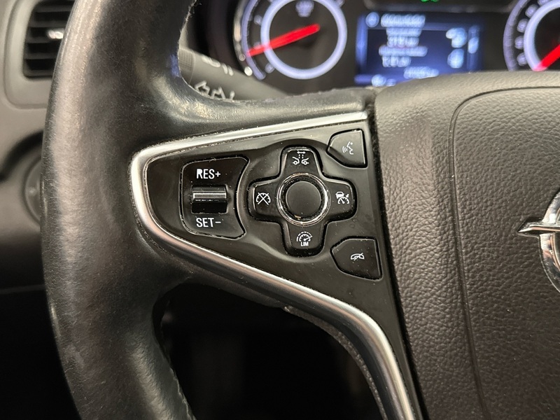 Opel Insignia vaihtoauto