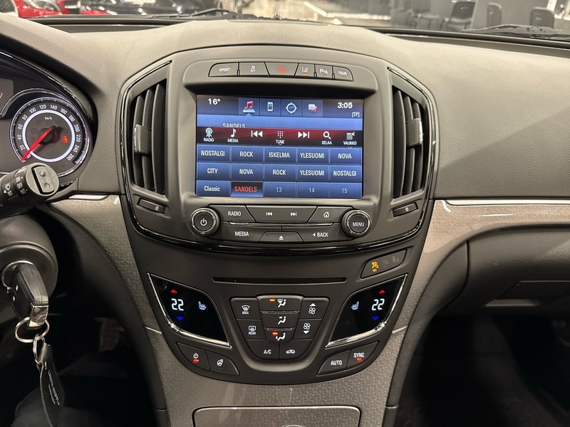 Opel Insignia vaihtoauto