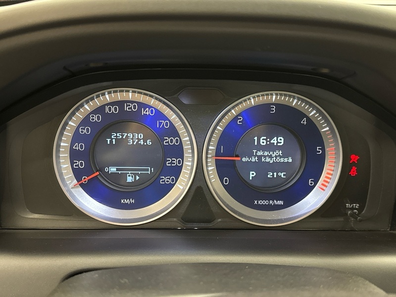 Volvo XC60 vaihtoauto