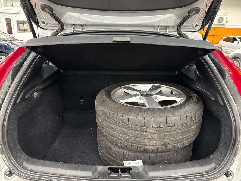 Volvo V40 vaihtoauto