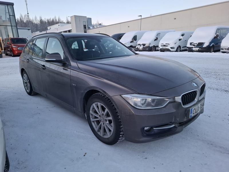 BMW 320 vaihtoauto