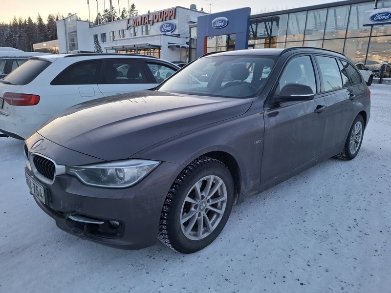 BMW 320 vaihtoauto
