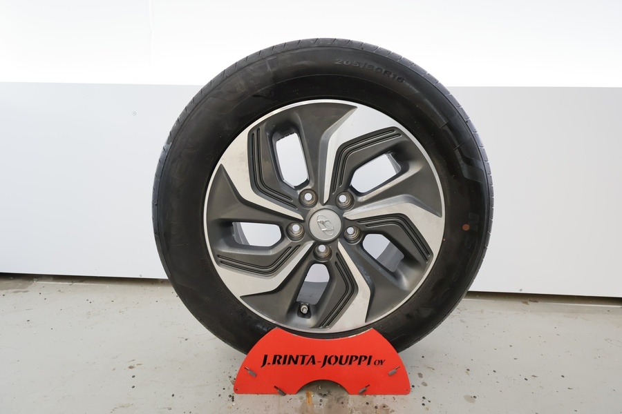 Hyundai Kona vaihtoauto