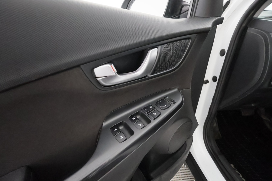 Hyundai Kona vaihtoauto