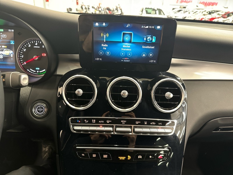 Mercedes-Benz GLC vaihtoauto