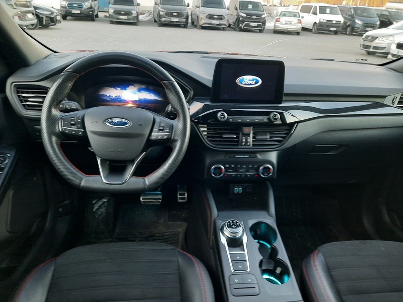 Ford Kuga vaihtoauto