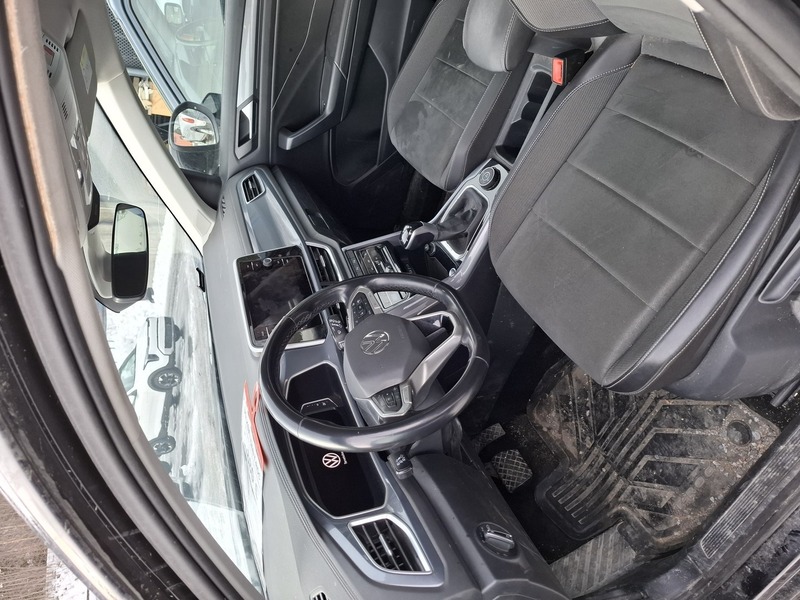 Volkswagen T-Roc vaihtoauto