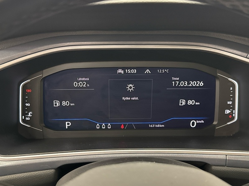 Volkswagen T-Roc vaihtoauto