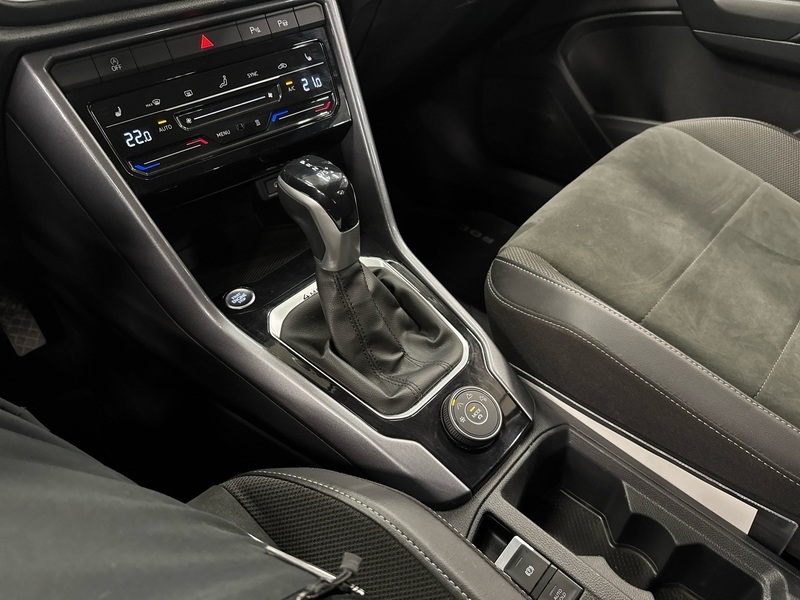 Volkswagen T-Roc vaihtoauto