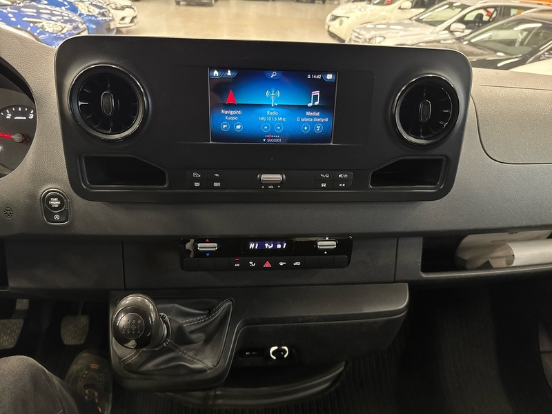 Mercedes-Benz Sprinter vaihtoauto