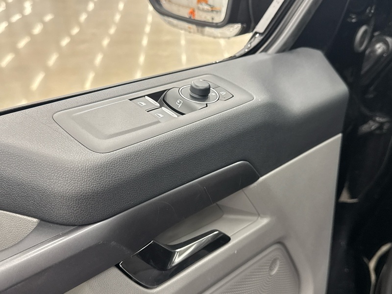 Ford Tourneo Custom vaihtoauto