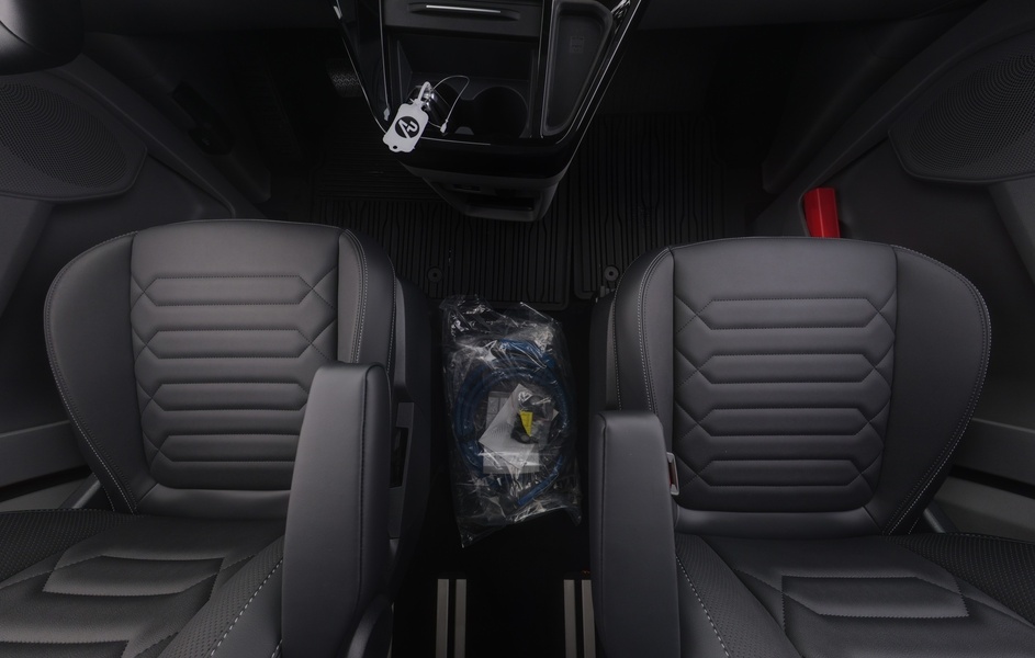 Ford Tourneo Custom vaihtoauto