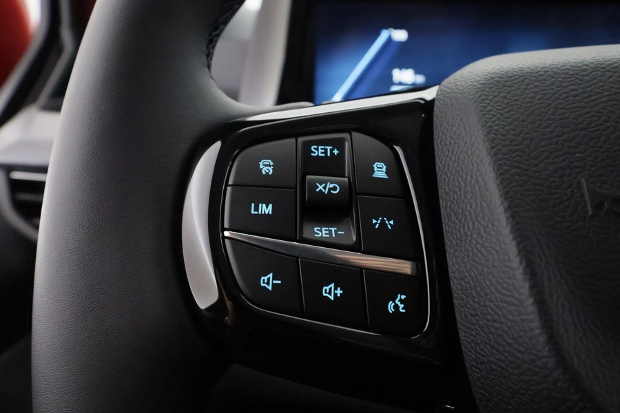 Ford Tourneo Custom vaihtoauto