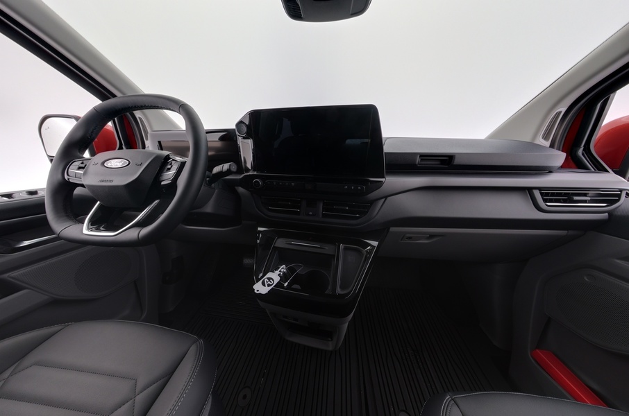 Ford Tourneo Custom vaihtoauto