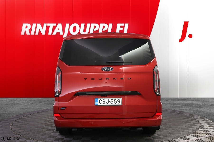 Ford Tourneo Custom vaihtoauto