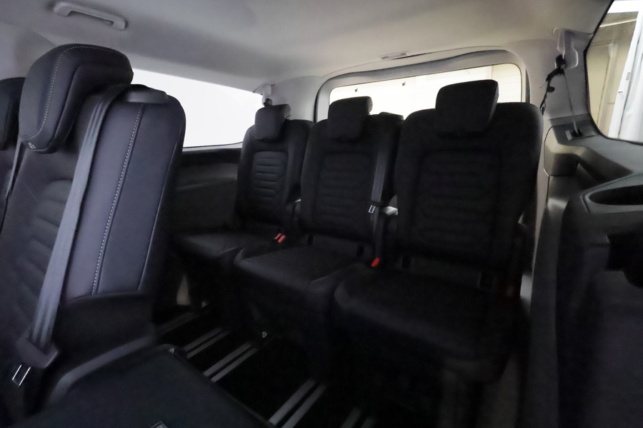 Ford Tourneo Custom vaihtoauto