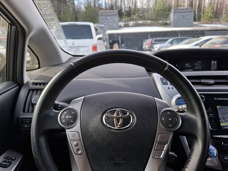 Toyota Prius+ vaihtoauto