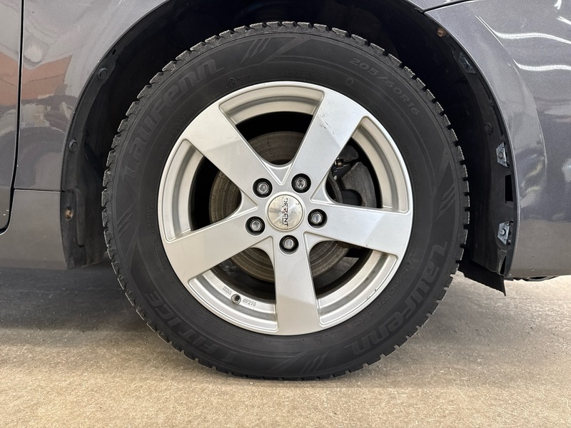 Toyota Prius+ vaihtoauto