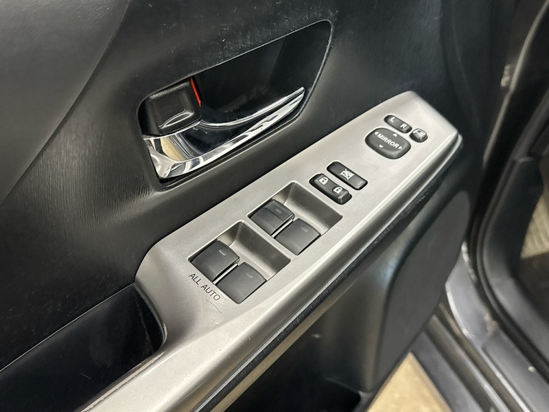 Toyota Prius+ vaihtoauto