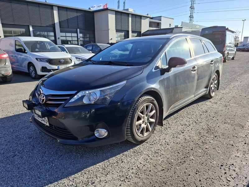 Toyota Avensis vaihtoauto