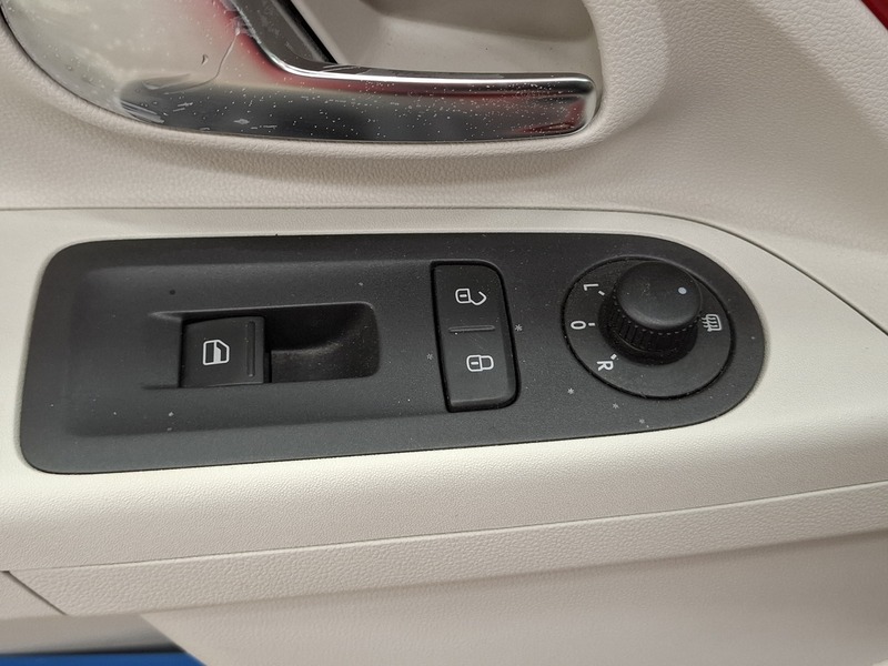 Volkswagen up! vaihtoauto