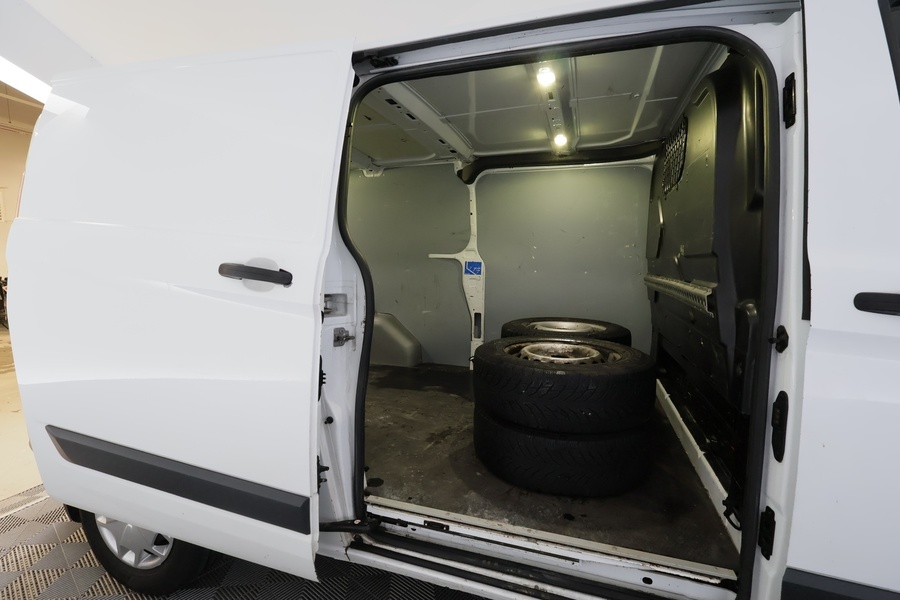 Ford Transit Custom vaihtoauto