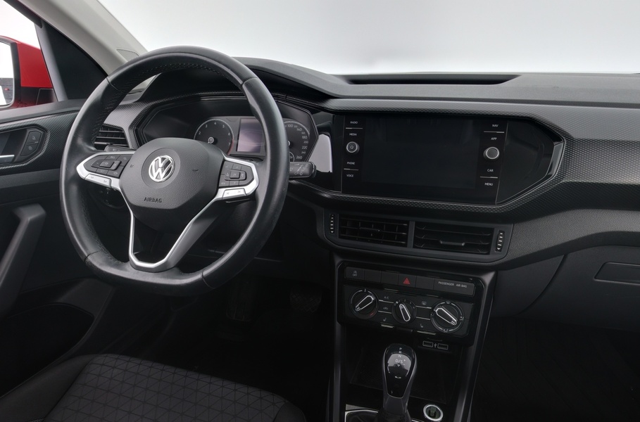 Volkswagen T-Cross vaihtoauto