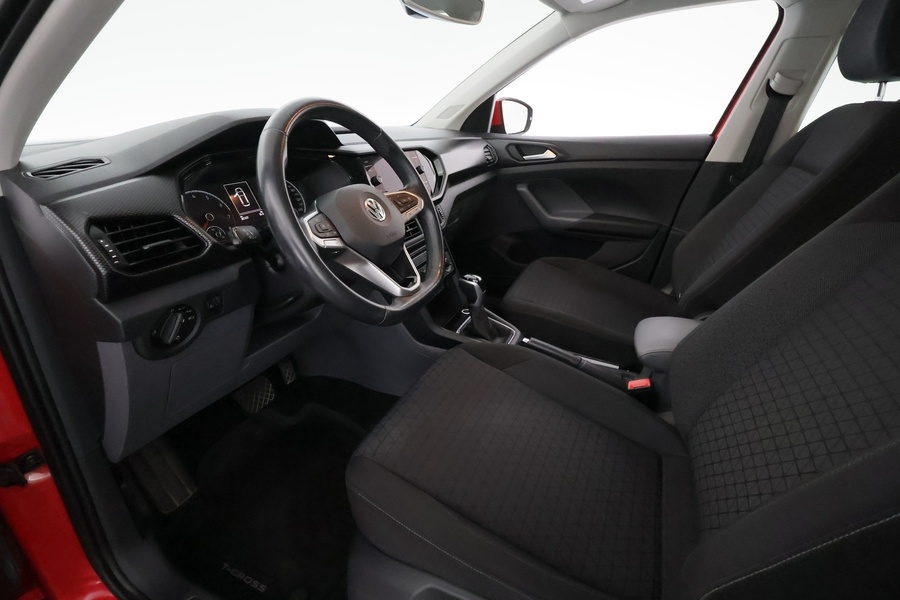 Volkswagen T-Cross vaihtoauto