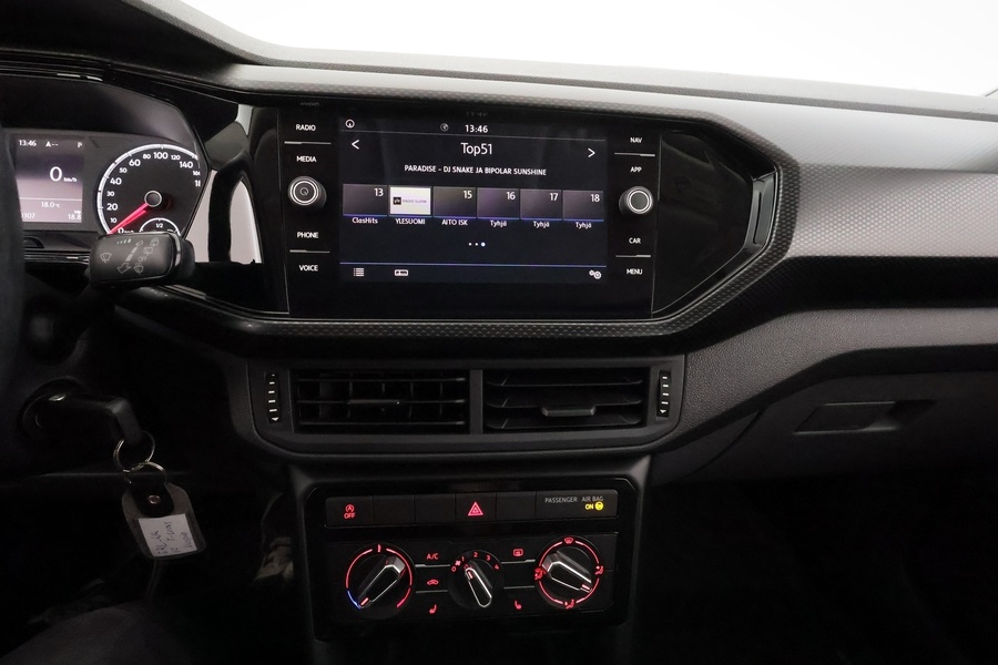 Volkswagen T-Cross vaihtoauto