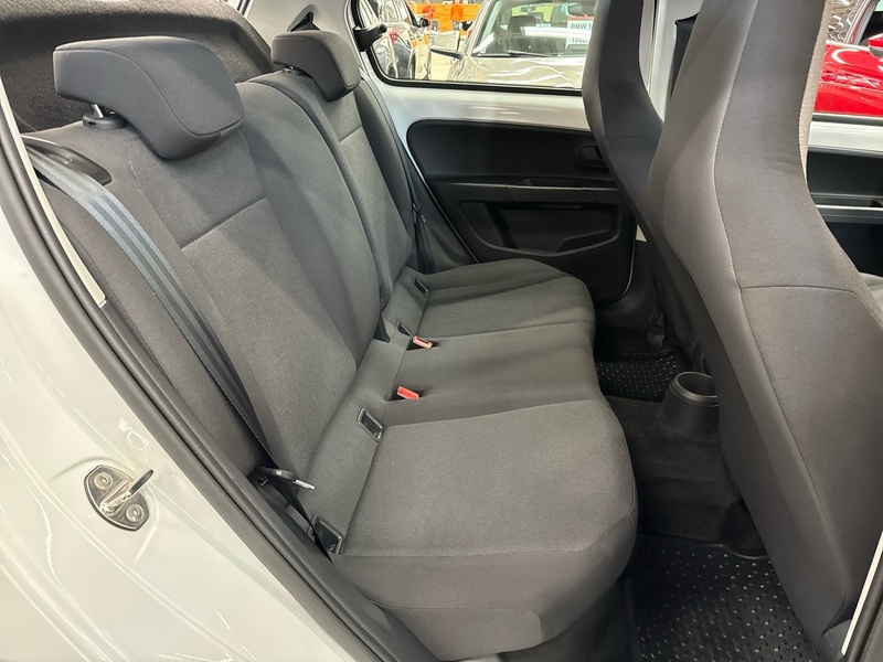 Volkswagen up! vaihtoauto