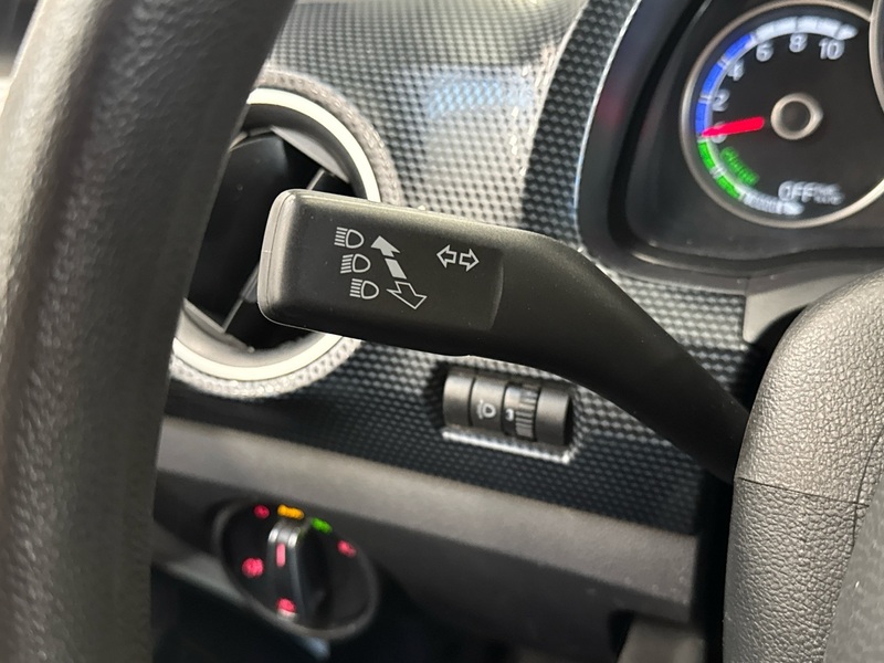 Volkswagen up! vaihtoauto