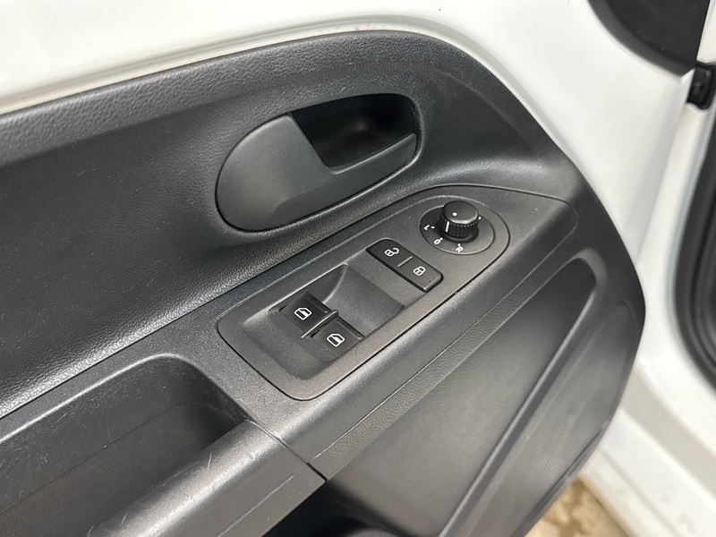 Volkswagen up! vaihtoauto