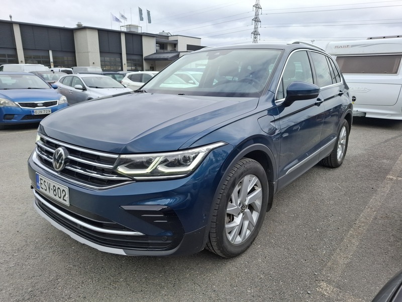Volkswagen Tiguan vaihtoauto