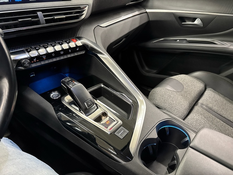 Peugeot 5008 vaihtoauto