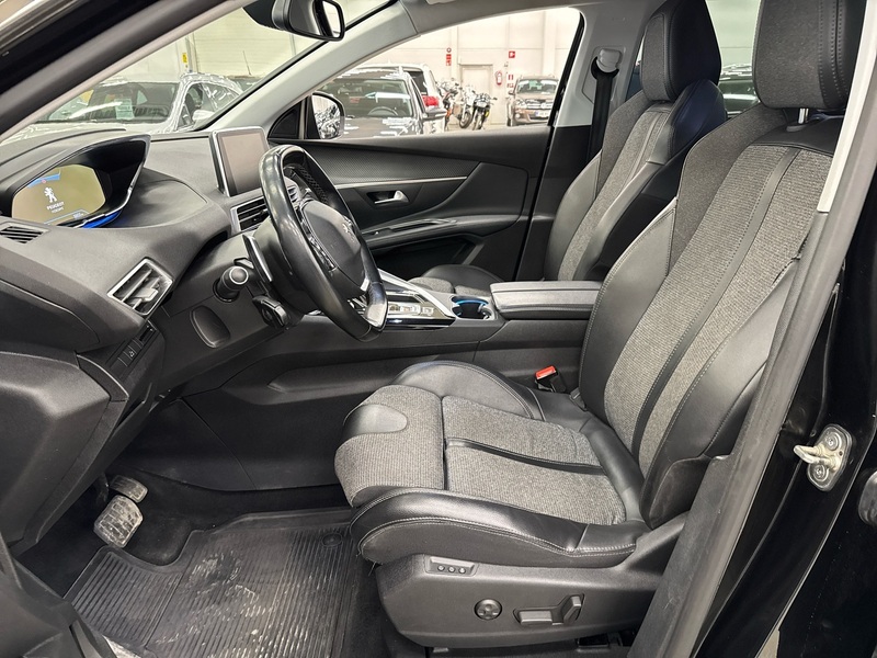 Peugeot 5008 vaihtoauto