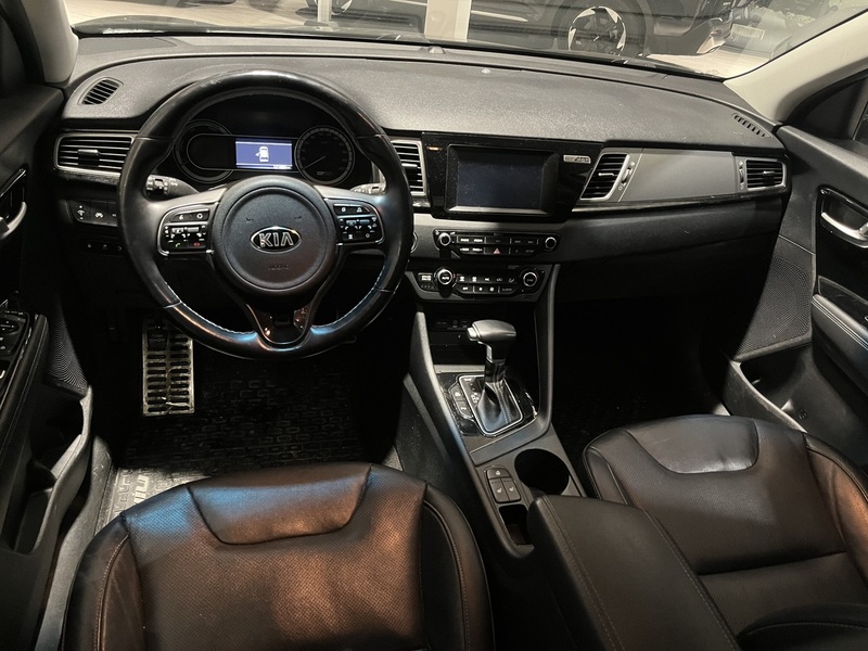Kia Niro plug-in vaihtoauto