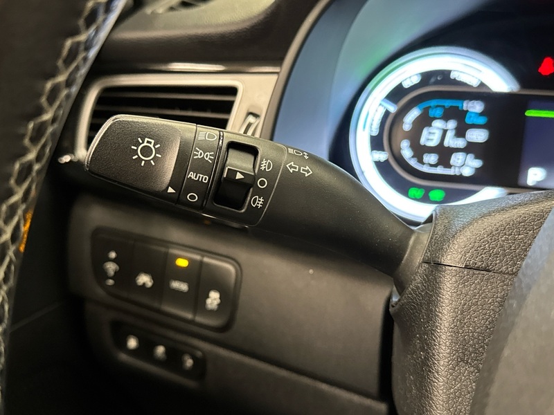 Kia Niro plug-in vaihtoauto