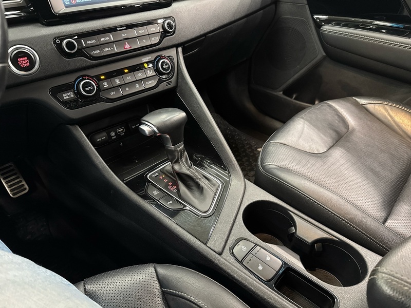 Kia Niro plug-in vaihtoauto