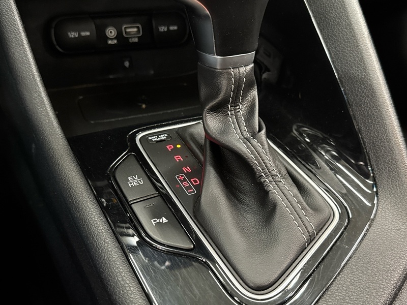 Kia Niro plug-in vaihtoauto