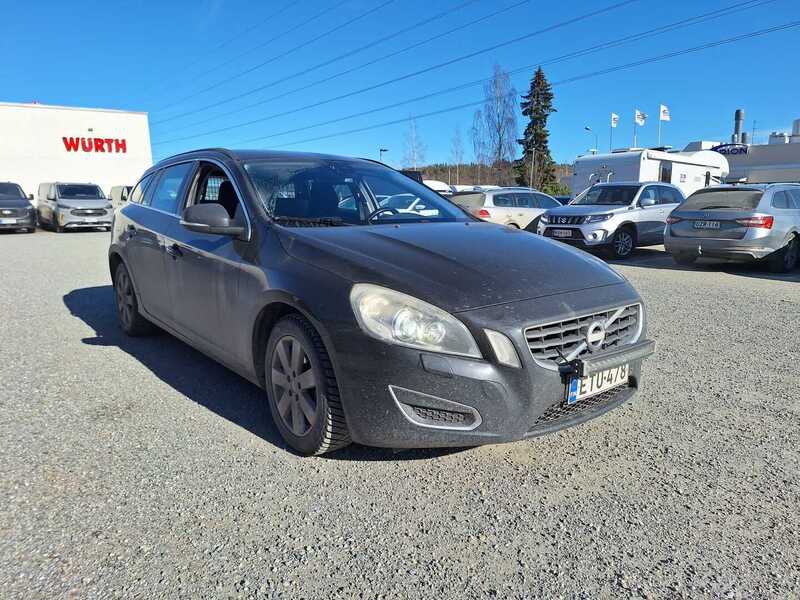 Volvo V60 vaihtoauto