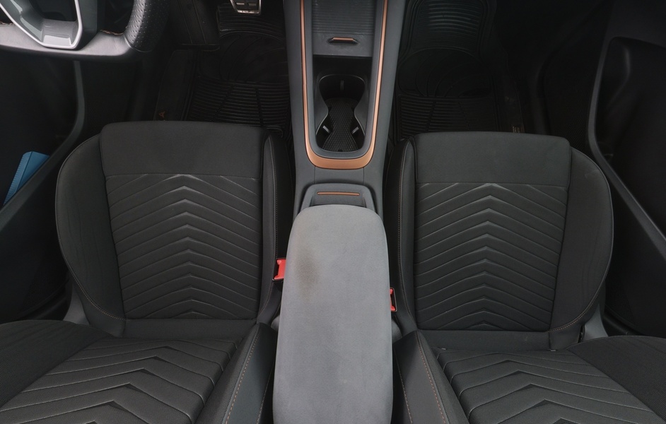 Cupra Born vaihtoauto