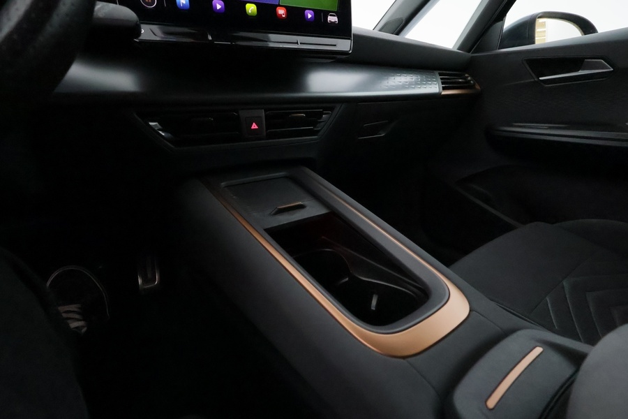 Cupra Born vaihtoauto