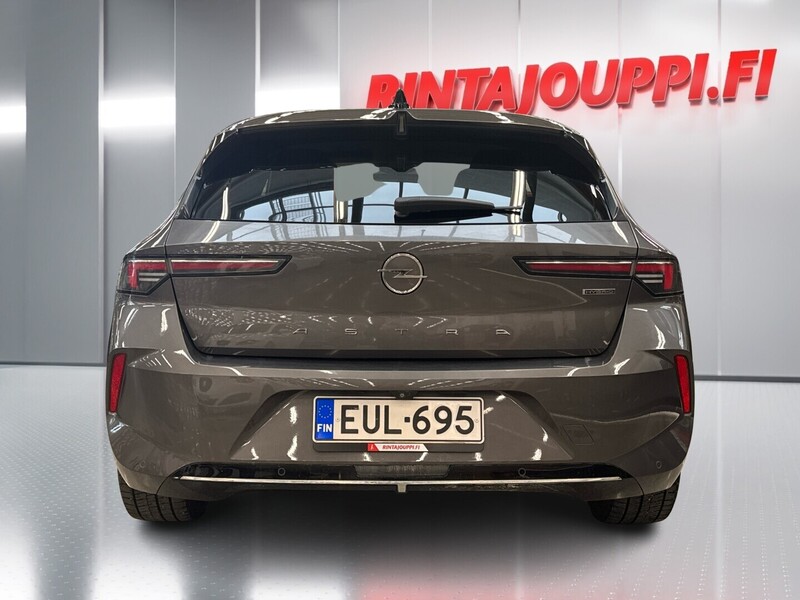 Opel Astra vaihtoauto