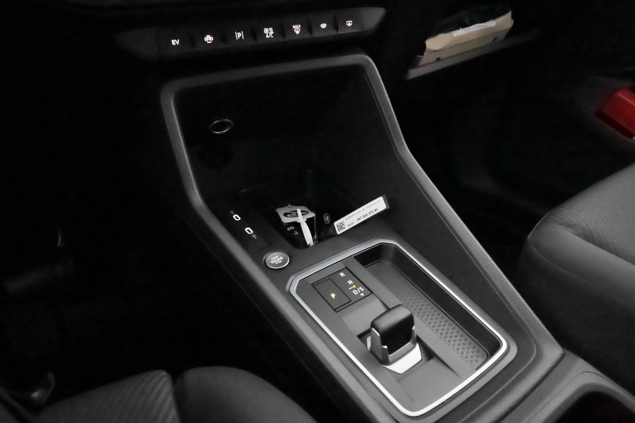 Ford Transit Connect vaihtoauto