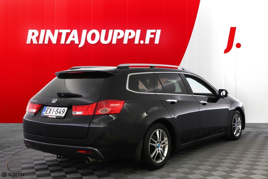 Honda Accord vaihtoauto