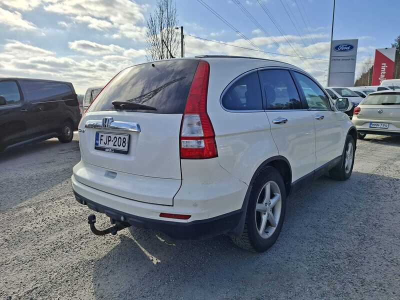 Honda CR-V vaihtoauto