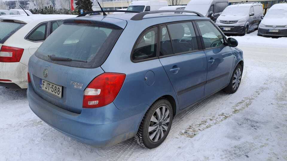 Skoda Fabia vaihtoauto