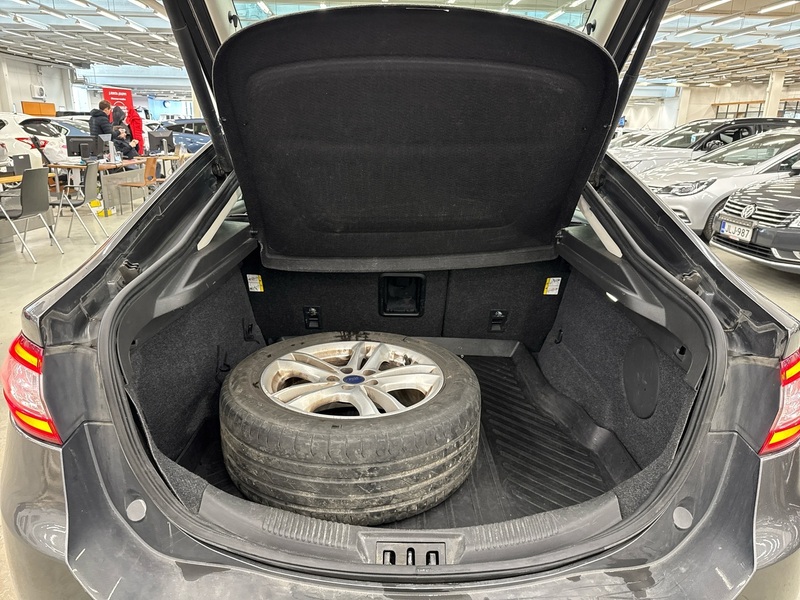 Ford Mondeo vaihtoauto