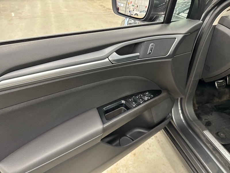 Ford Mondeo vaihtoauto